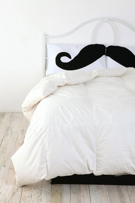 cama moustache