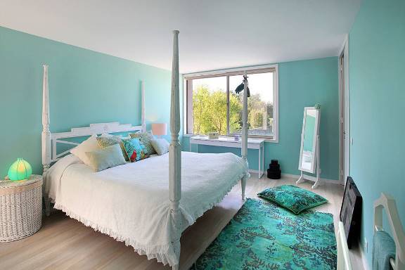 dormitorio en color Limpet shell. FUente: www.homify.com.ar