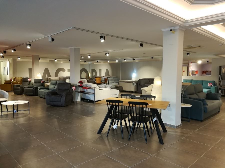 Exposición de Muebles La Factoría Almoradí